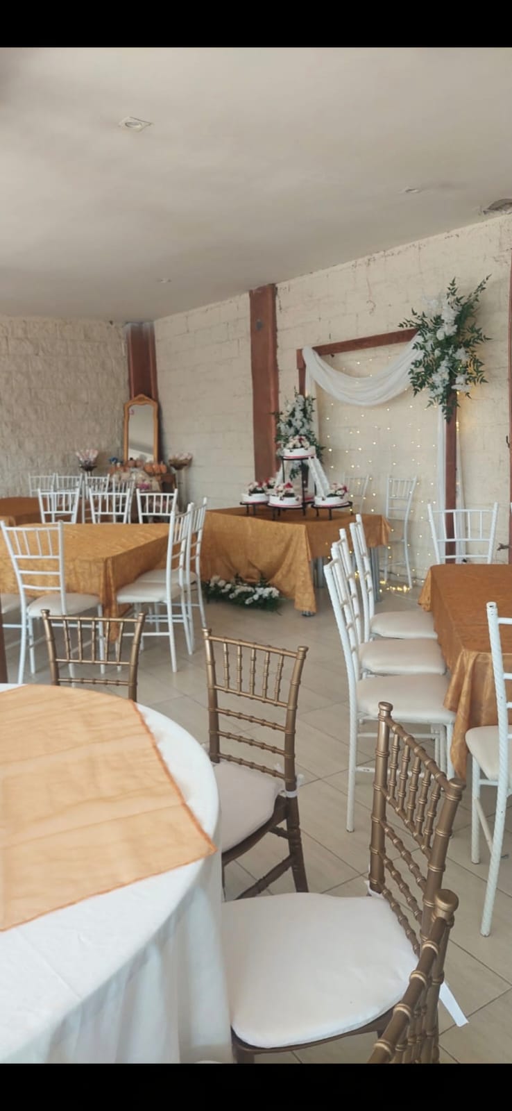 Galería Salón Angely, fotografía 6
